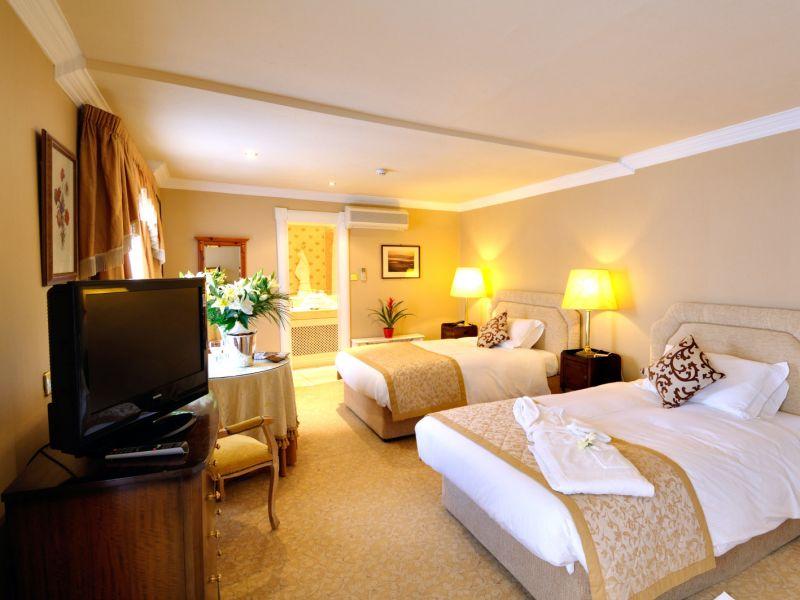 Killarney Royal Hotel Екстериор снимка