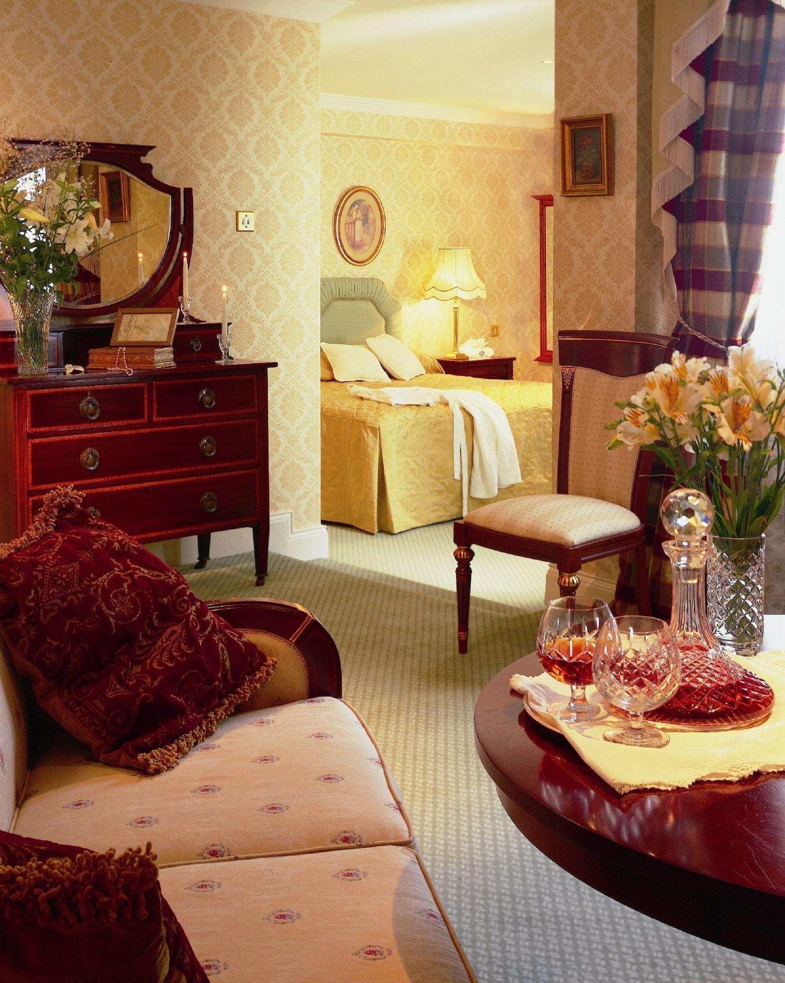 Killarney Royal Hotel Екстериор снимка
