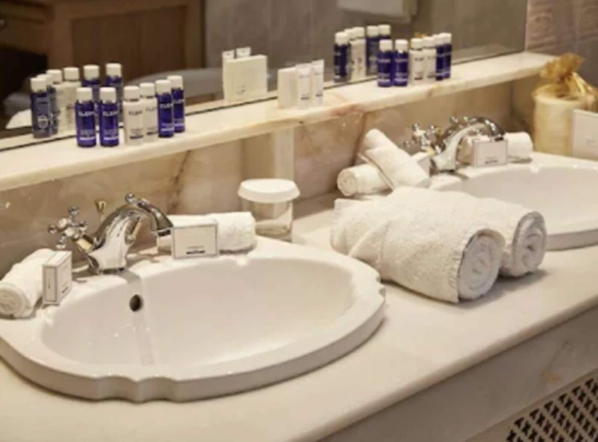 Killarney Royal Hotel Екстериор снимка
